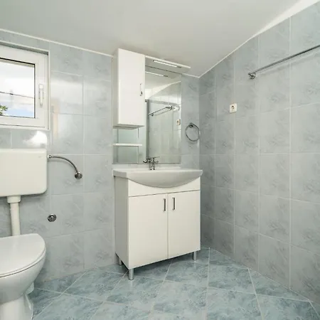3 Bedroom In Radasinovci * Radosinovac