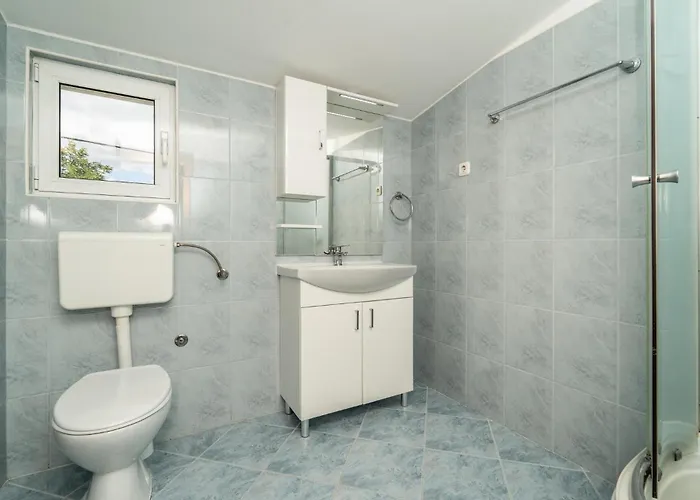 3 Bedroom In Radasinovci * Radosinovac